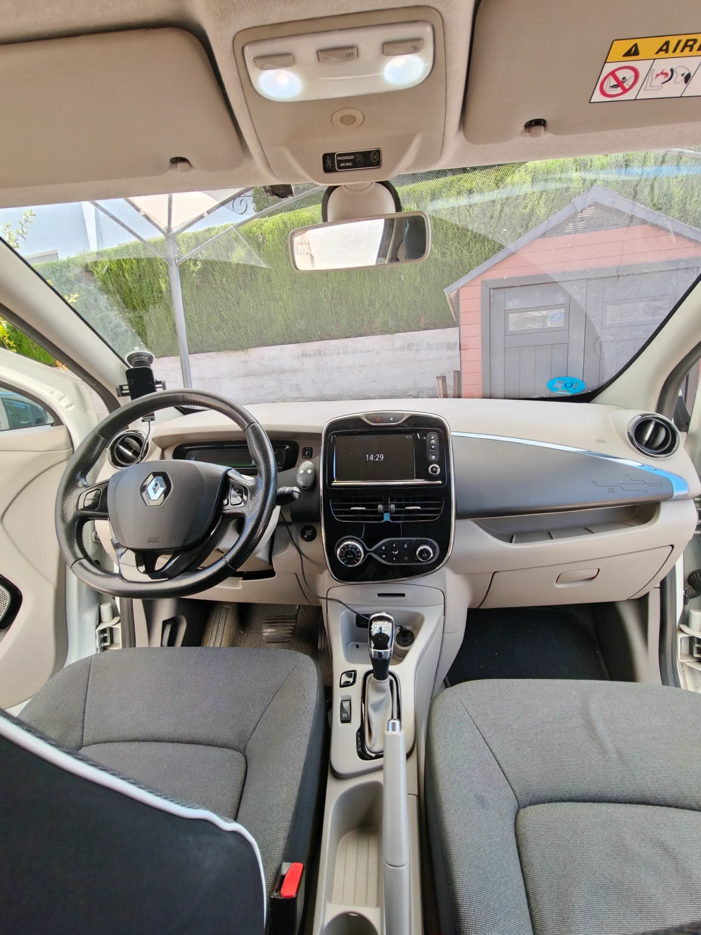 Renault Zoe Intens Q210 22 kWh (2014) — foto 10